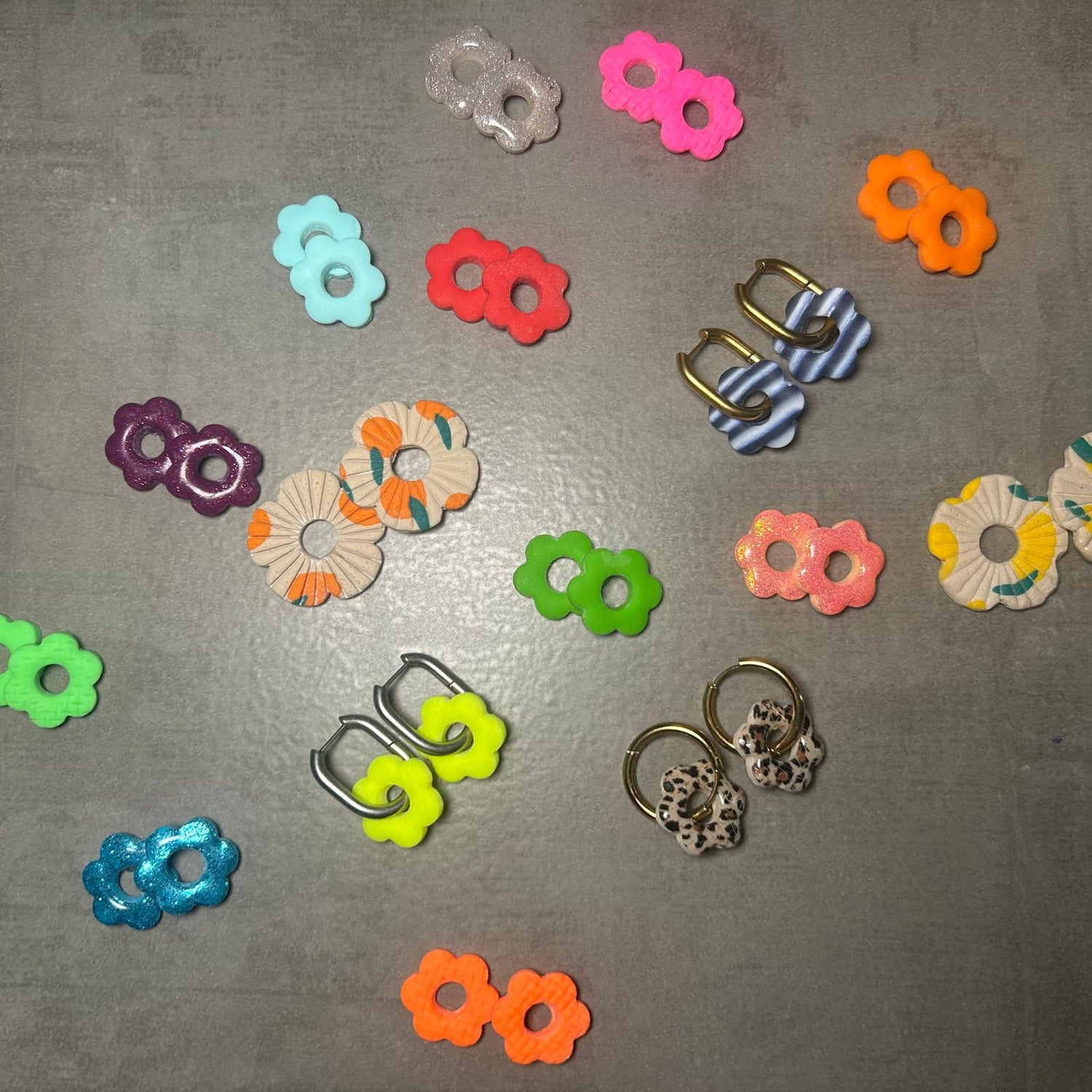 Les boucles d'oreilles